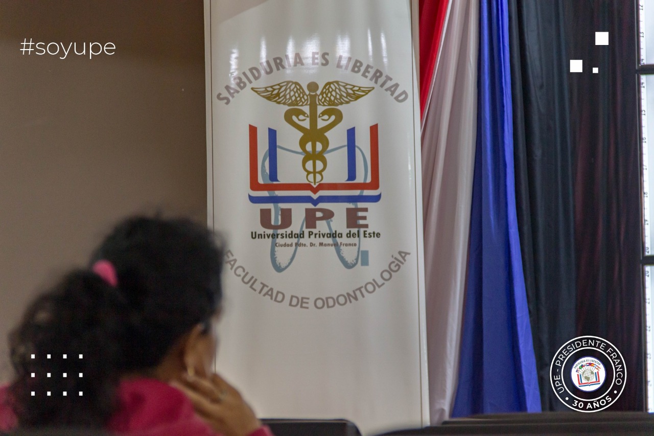 Claustro Docente de la Facultad de Odontología UPE, sede Presidente Franco
